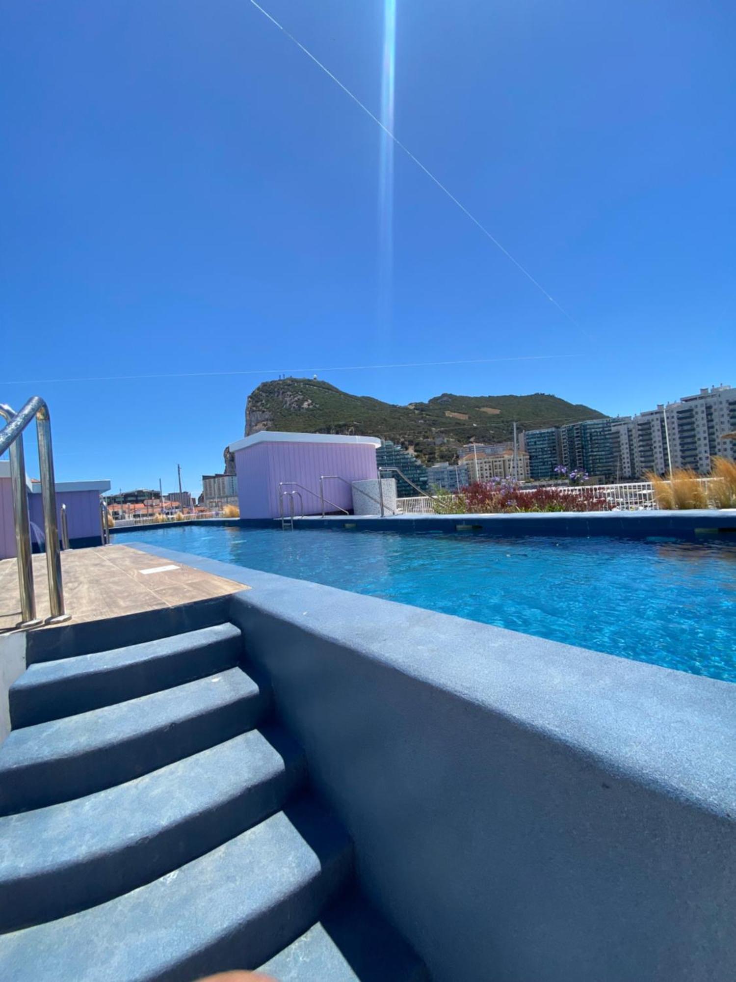Deluxe Marina View Seafront Gibraltar Stay Eksteriør bilde